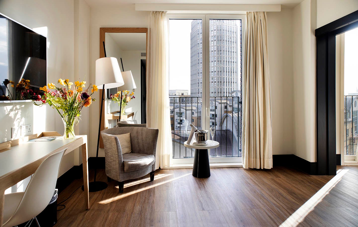 Sky View Suite