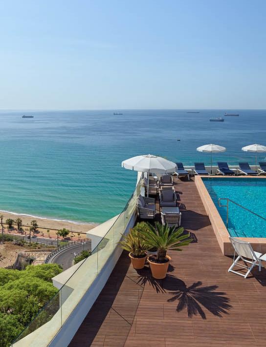 Rooftop Bar Caelum i Plunge Pool