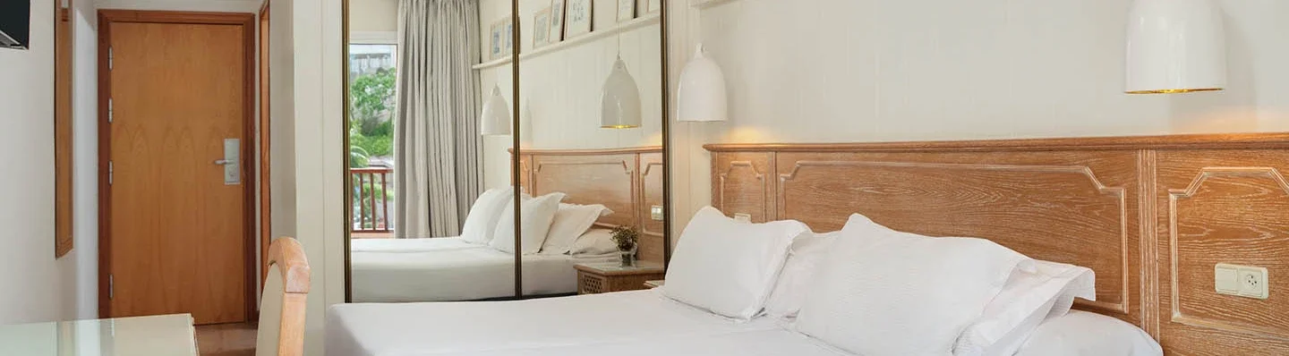 Chambre Double vue piscine