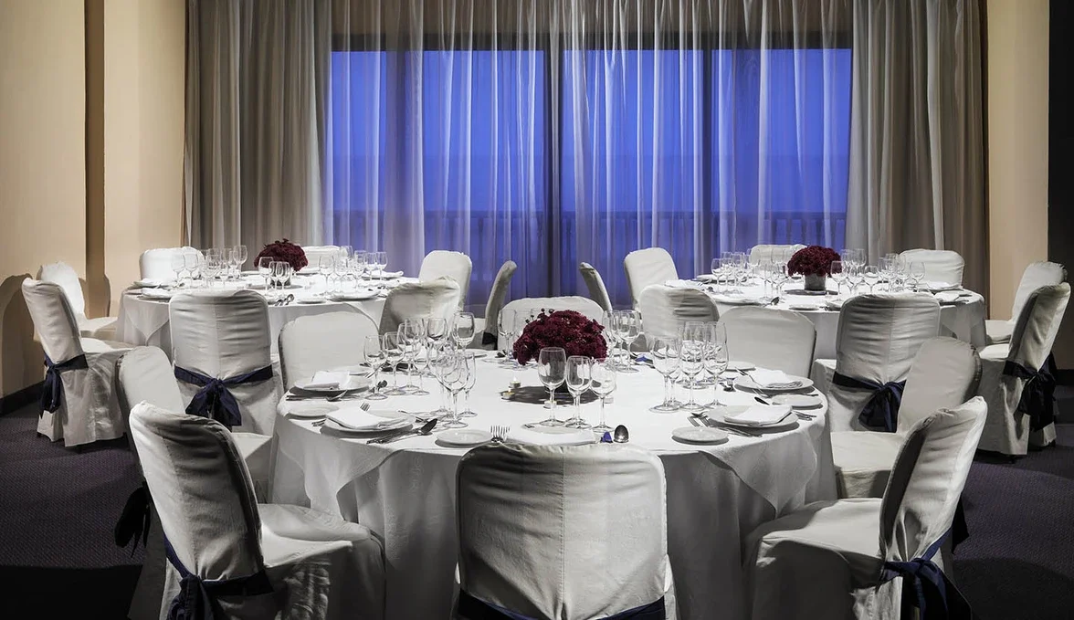 Las Nieves - Banquete