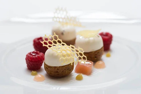 Le Monument Restaurant