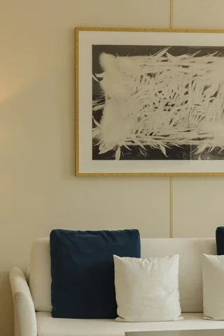 Painting of Birds for a Private Room, Fernando Prats