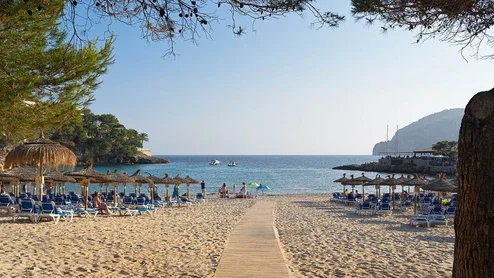  Cala Camp de Mar di fronte all'hotel
