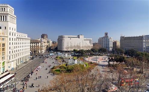Blick vom Hotel auf den Plaza Catalunya