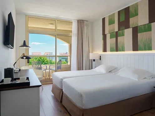 Quarto Superior com vista piscina