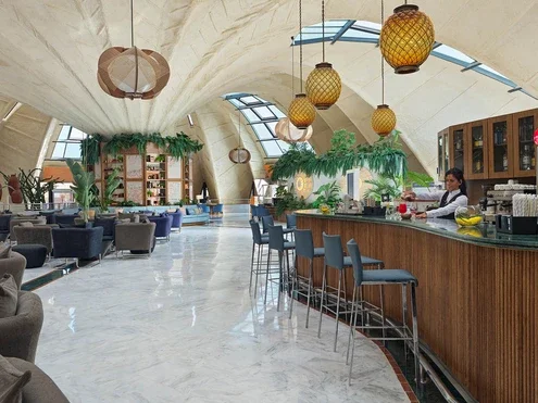 Lobby Bar
