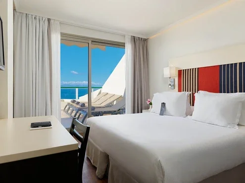 Quarto Familiar Privilege