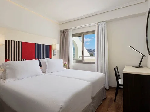 Privilege Family Room