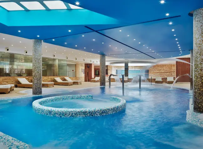 Dynamic swimming pool, Despacio Spa Centre