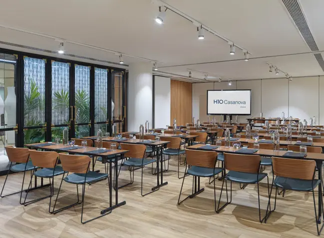 Sala de reuniões - Tharrats - Casamada