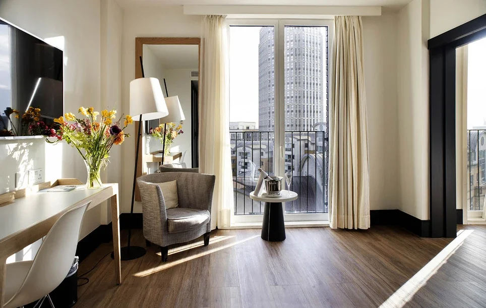 Sky View Suite